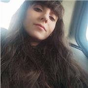 Aporto al alumno los conocimientos y tareas de acuerdo a su nivel. Trato de conectar al máximo con el alumno ta que mejora el aprendizaje